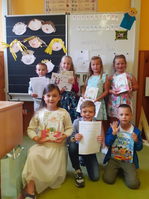 První školní vysvědčení