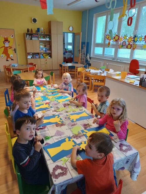 Ve školičce naší milé prožíváme krásné chvíle